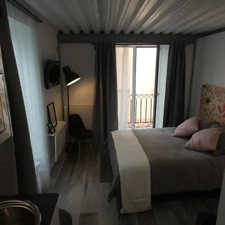 Lejlighed Estudio Con Encanto En Casco Antiguo De P2