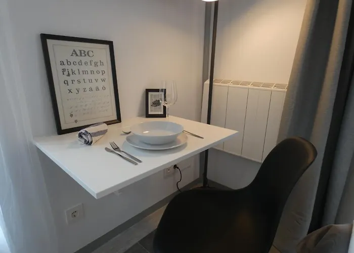 Estudio Con Encanto En Casco Antiguo De P2 Burgo