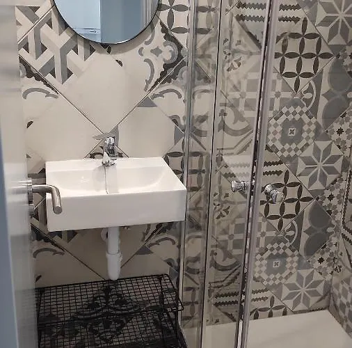 Estudio Con Encanto En Casco Antiguo De P2 Burgo