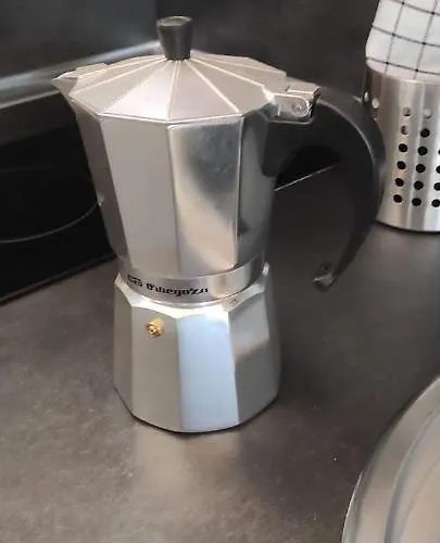 Estudio Con Encanto En Casco Antiguo De P2 *